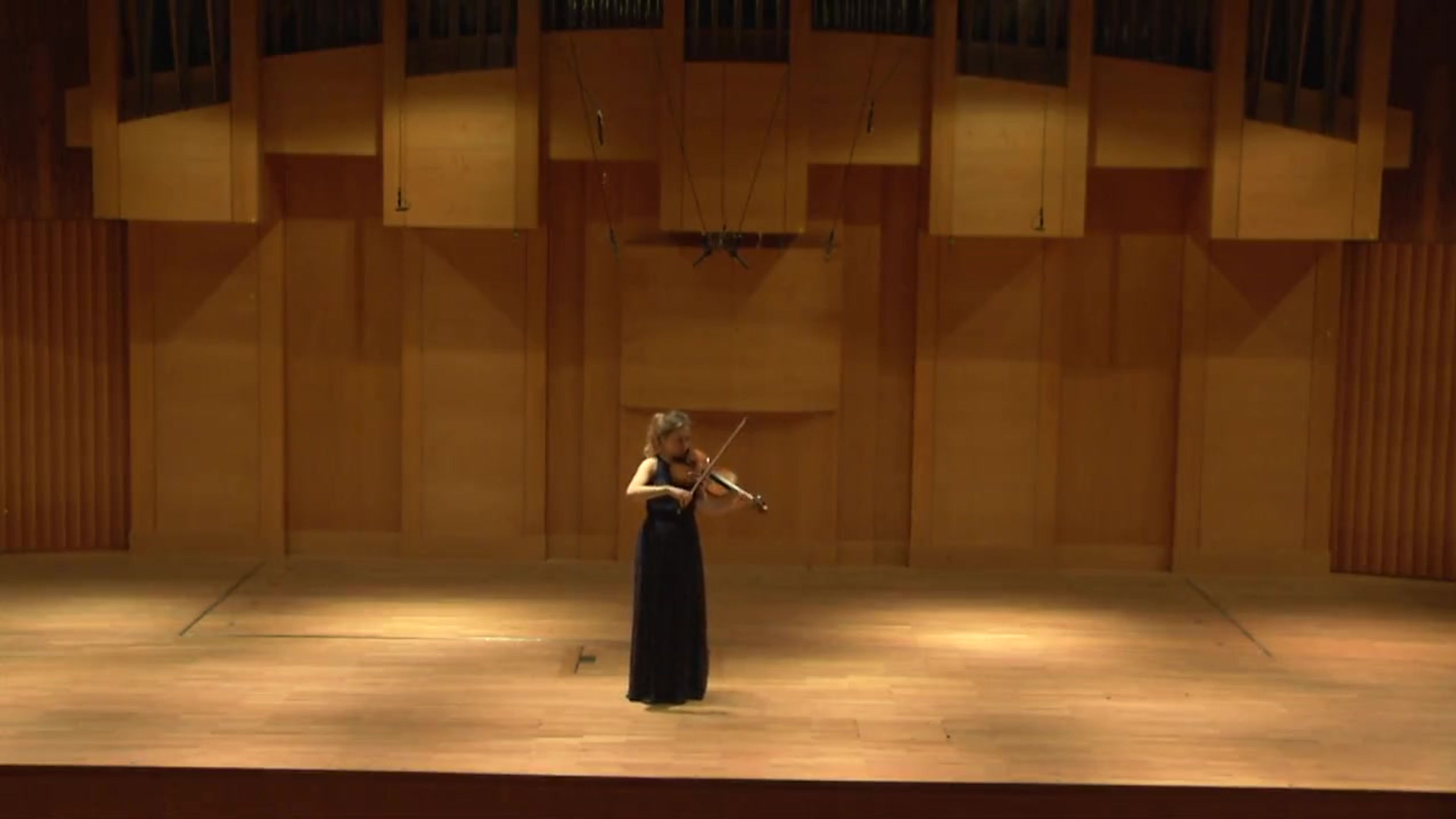 J.S.Bach - Suite No. 5 in c minor, Prelude and Fuge